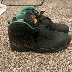 JORDAN 8
